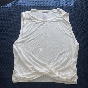 Alo Yoga Crop Top size Medium